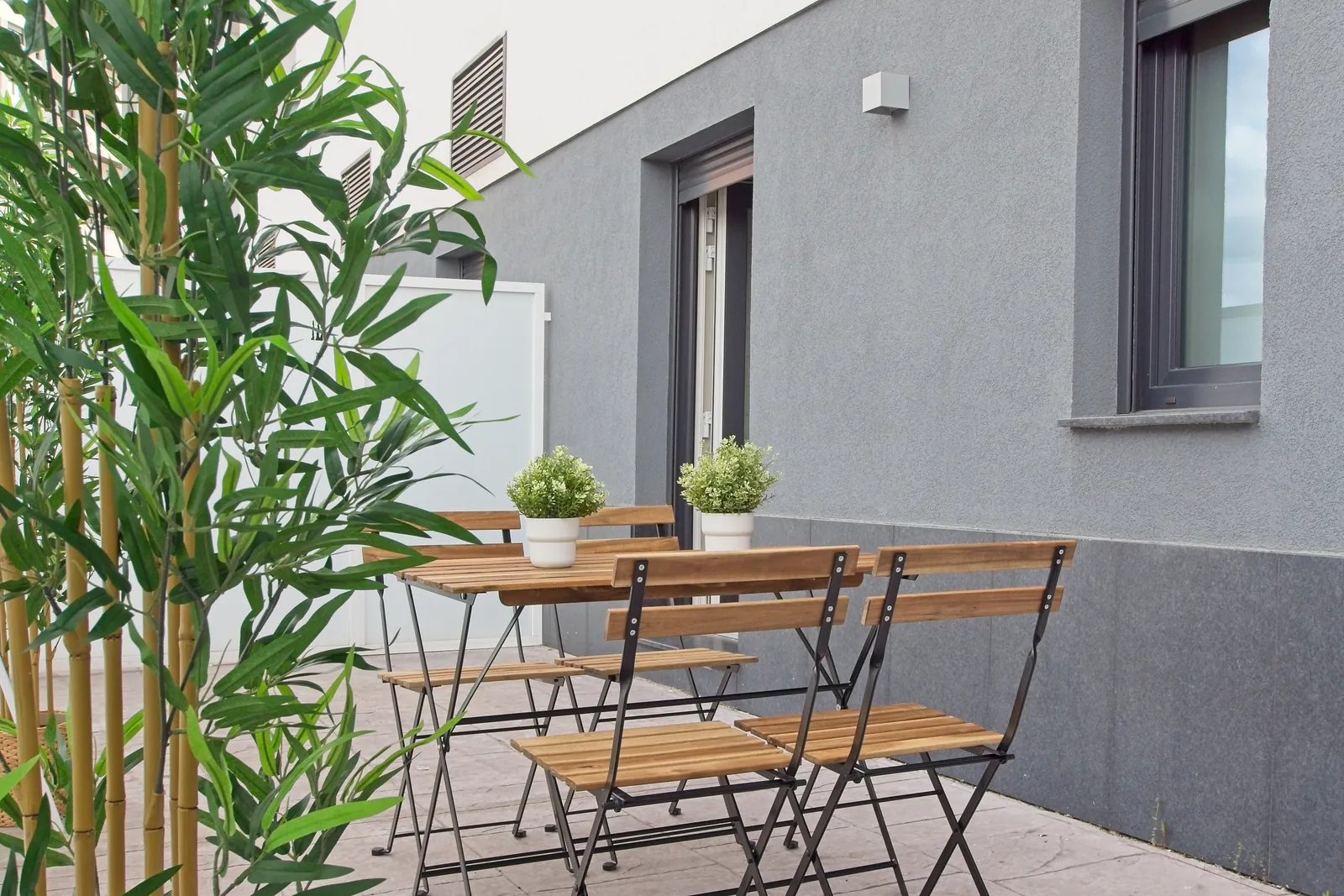 ecoroomsaire-leon-6a-terraza-03